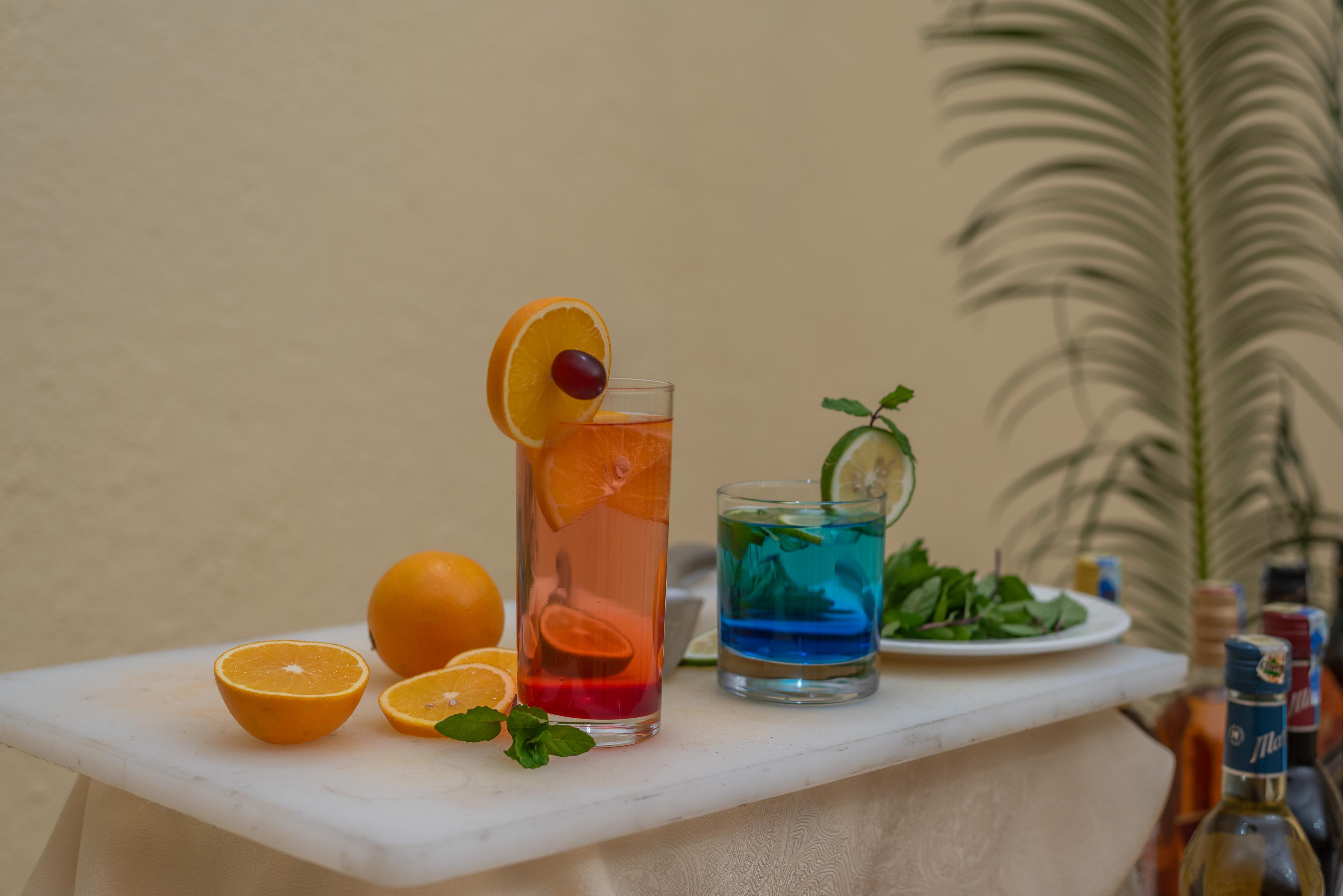 Bar 1